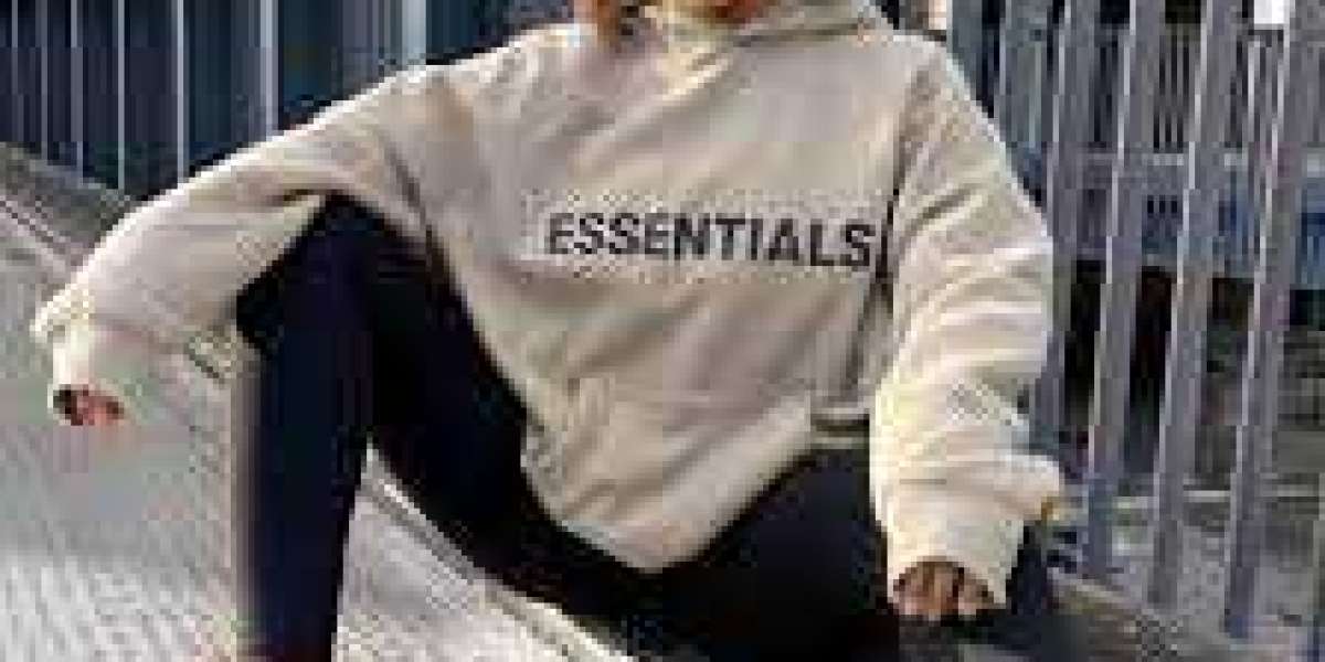 Essentials Clothing: The Most Attractive and Trendy Wardrobe Staples
