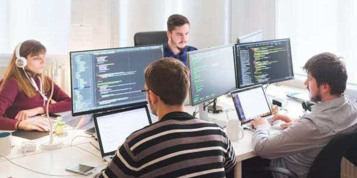 Finding the Right CodeIgniter Developer in India