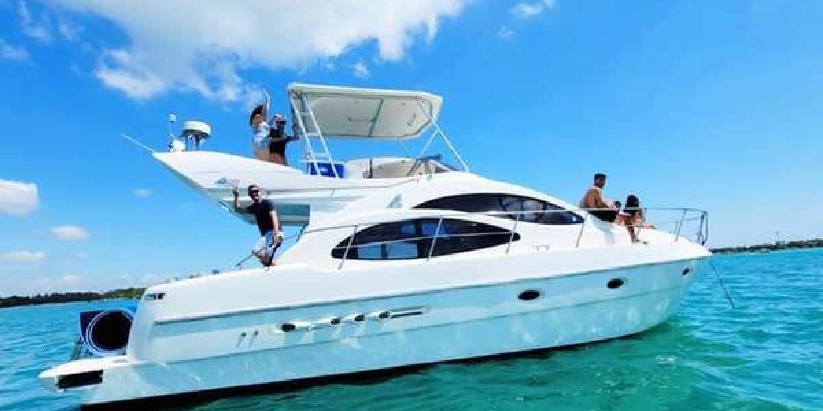 The Ultimate Guide to Miami Yacht Rental Prices