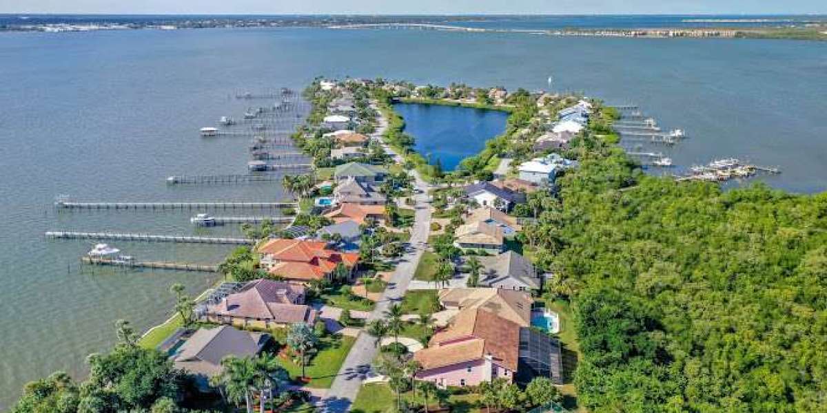 How to Choose the Right Condominium in Hutchinson Island FL