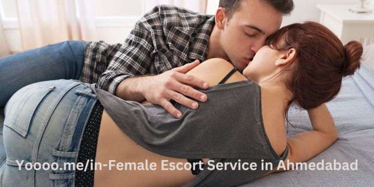 Why Should You Choose a Female Escort Service in Ahmedabad?