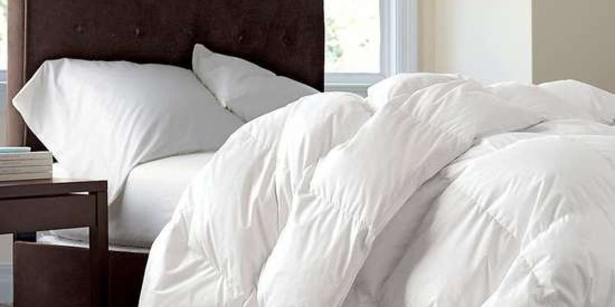 The Ultimate Guide to Choosing an All-Season Down Comforter for Year-Round Comfort