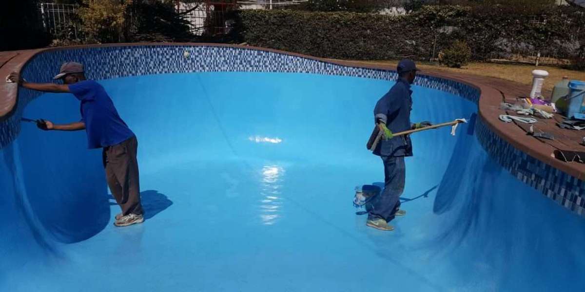 Pool Plaster Refinishing | The Ultimate Guide to Restoring Your Pool’s Beauty and Durability