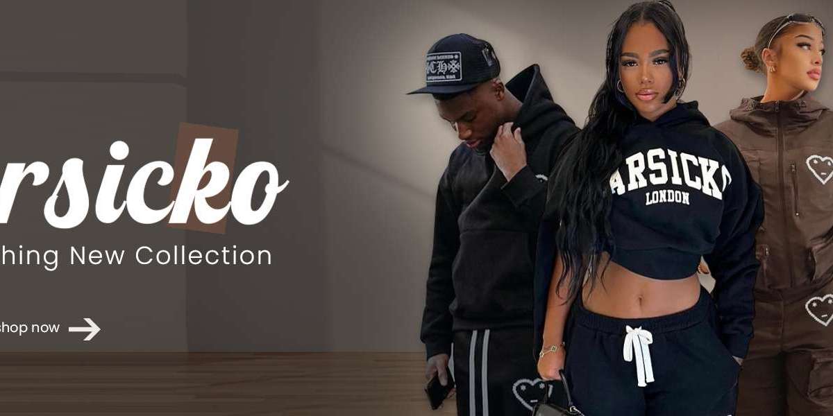 Elevate Your Style with the Carsicko Tracksuit