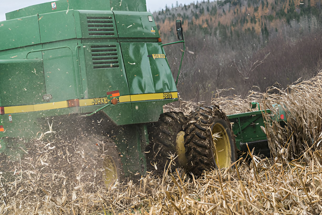 How Upgrading To John Deere Concaves Improved Harvesting Efficiency On A Midwest Farm