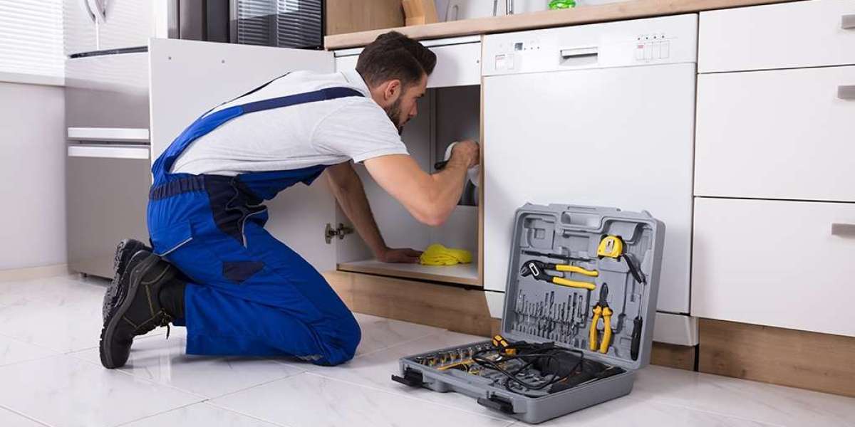 What Are the Common Services Provided by Commercial Plumbers?