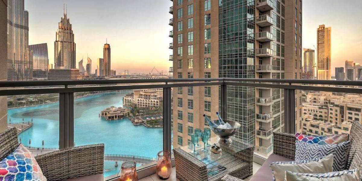 Why Dubai Marina is the Ideal Location for Luxury Property Investment?