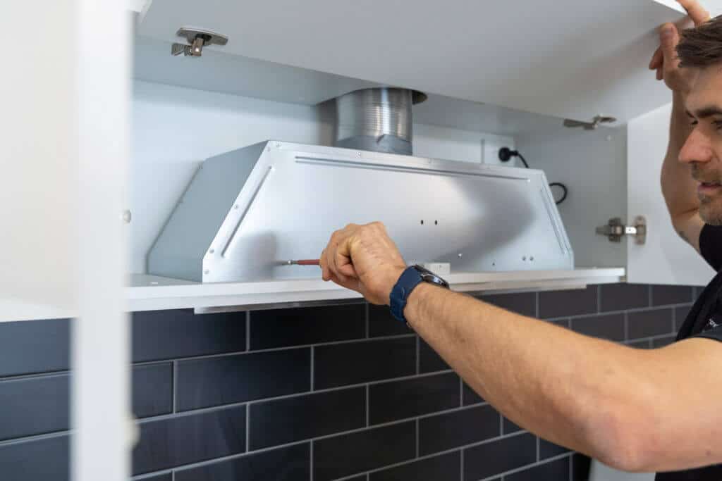 Expert Range Hood Installation Services - Same Day Trades