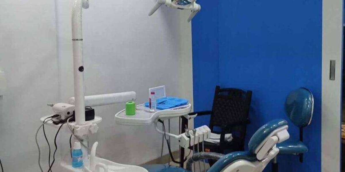 Dental Emergencies: How a Dentist in Bhayander Can Help You in Critical Situations