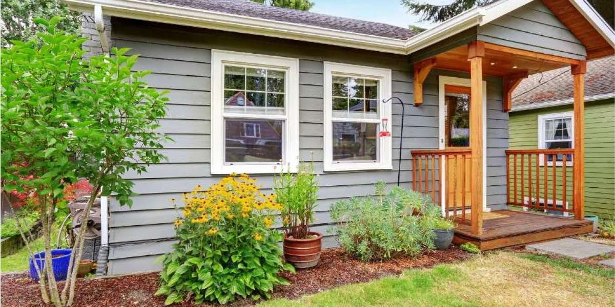 Transform Your Home: Finding the Best Exterior House Cleaners Near You