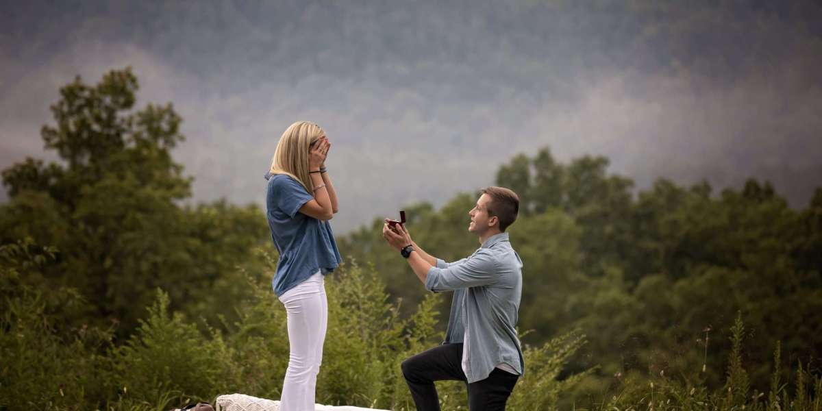 Why Propose in Gatlinburg? A Guide to the Most Romantic Spots