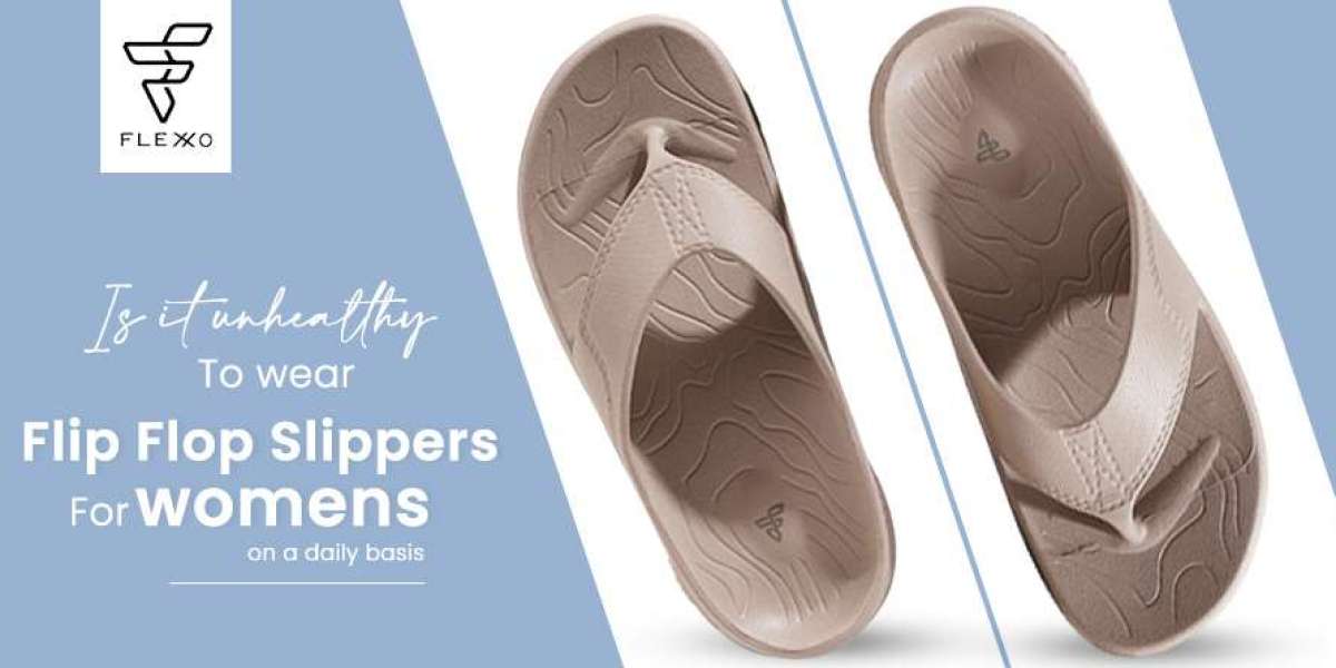 Is It Unhealthy to Wear Flip-Flop Slippers for Women Daily?