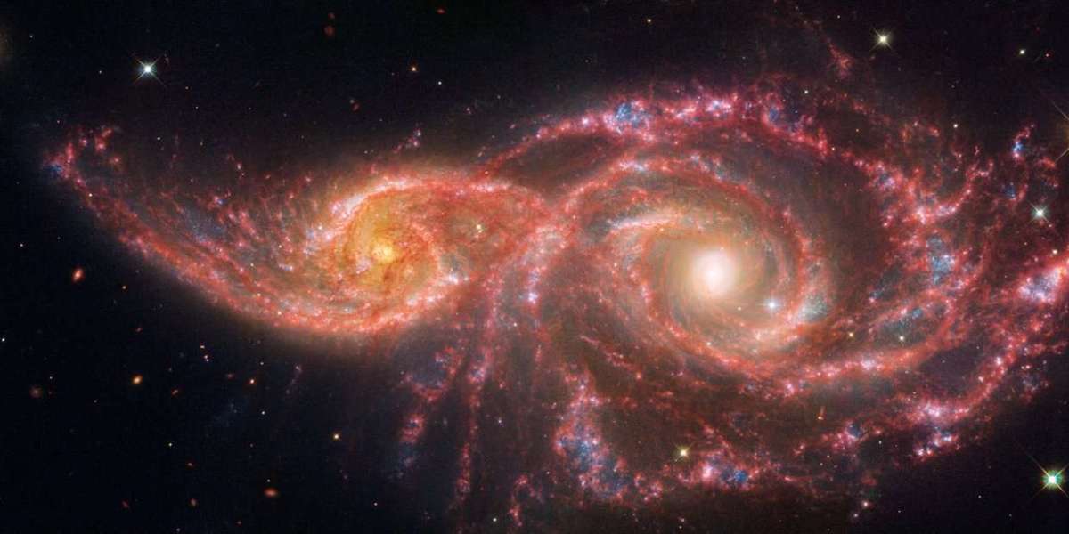 NASA video shows 2 galaxies forming 'blood-soaked eyes' figure in space