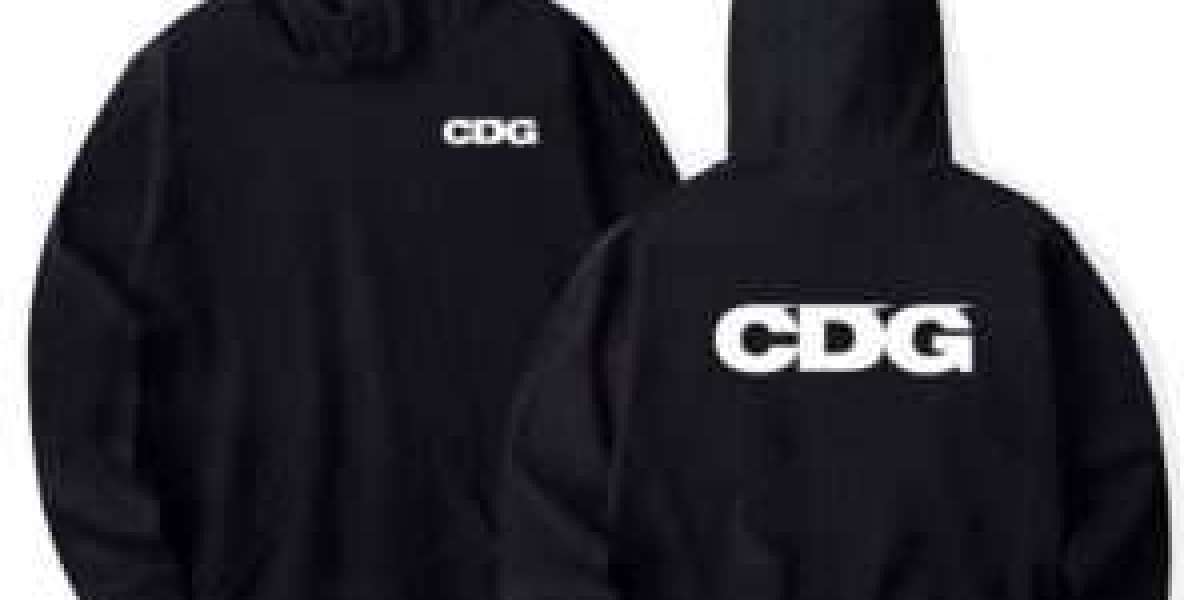 Cdg Hoodie vs Eric Emanuel Hoodie: Pick Your Streetwear Hero