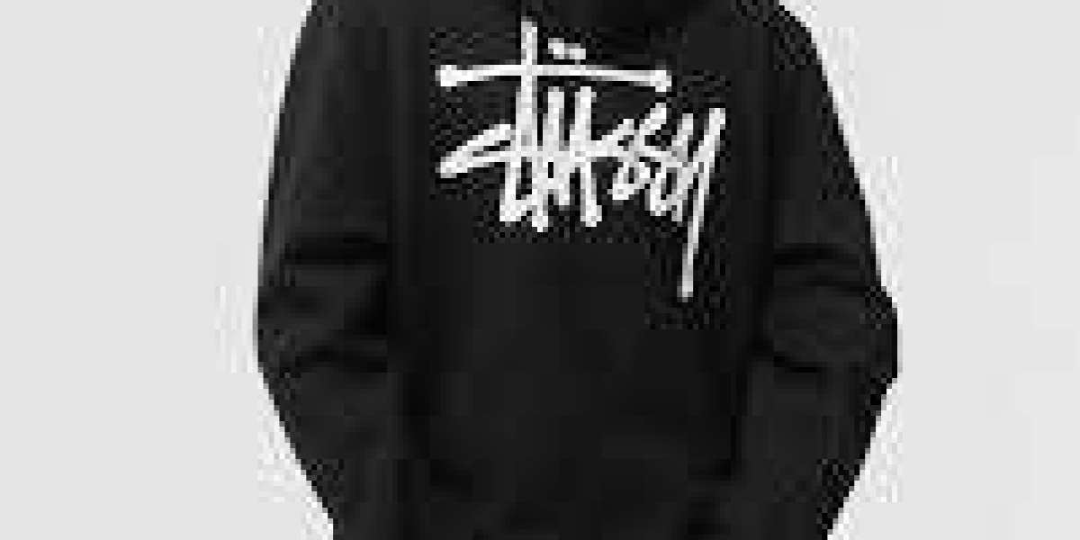 Why Every Streetwear Fan Needs a Stüssy Hoodie