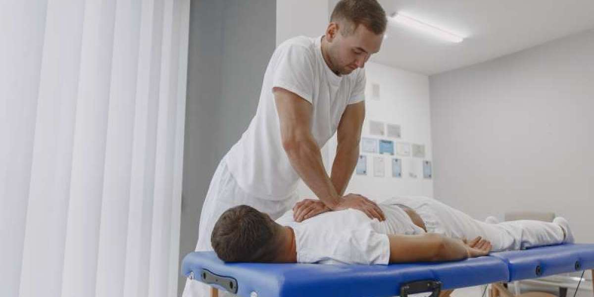 If You Need a Specialist in Chiropractic, the Best Chiropractor Lives Near Me