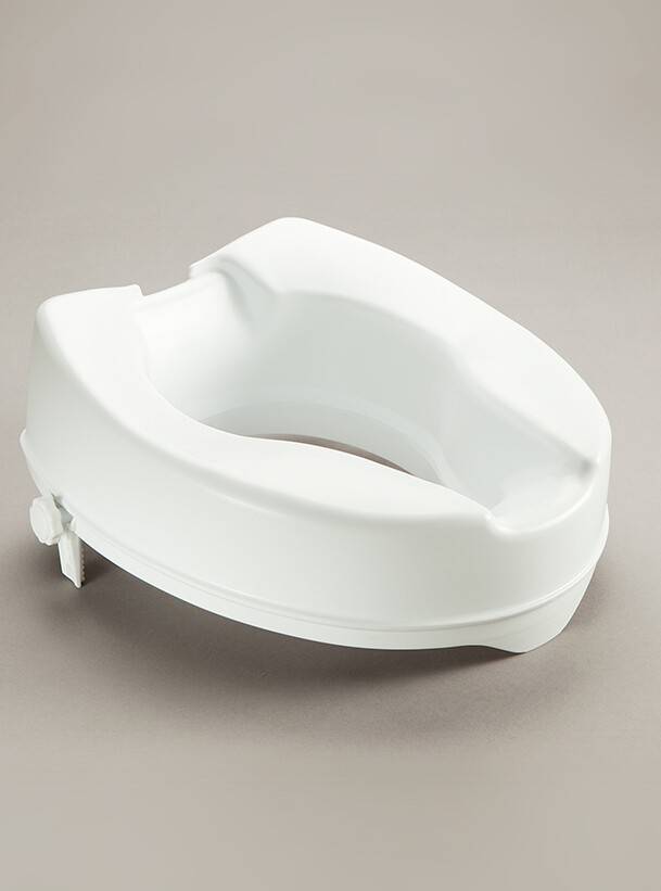 Savanah Raised Toilet Seat 15 cm | Bettercaremarket