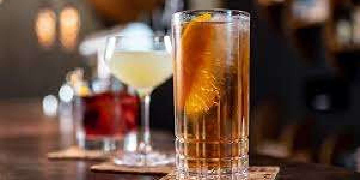 Premium Alcoholic Beverages Market Growth, Share, Opportunities & Competitive Analysis, 2024 – 2032