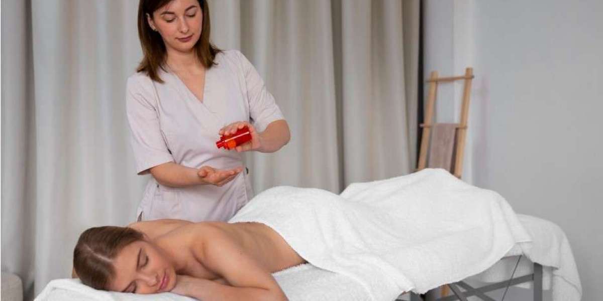 Experience the Healing Energy of Lingam Massage in some of London's Finest Wellness Centers