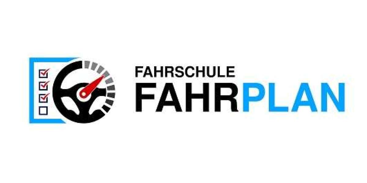 Schnell zum Führerschein mit dem Intensiv Kurs bei der Fahrschule FAHRPLAN (Kirchplatz)