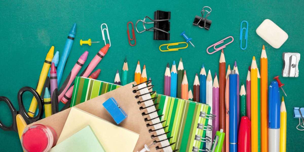 Choosing the right packaging materials for your apparel brand
