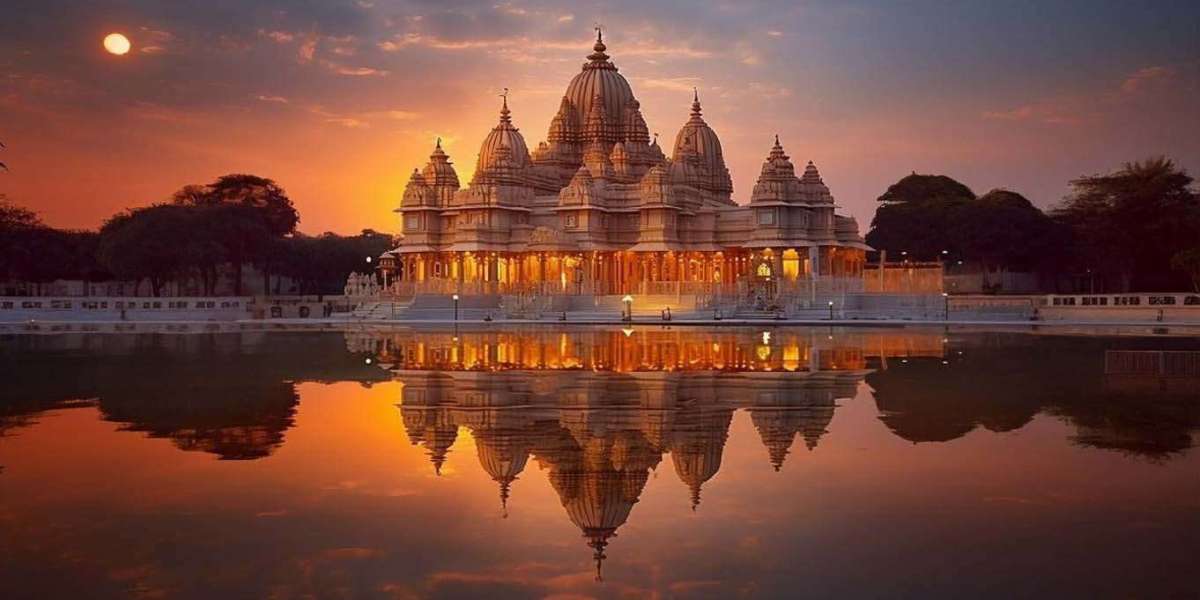 Experience the Divine: Top Reasons to Embark on an Ayodhya Tour from Jaipur