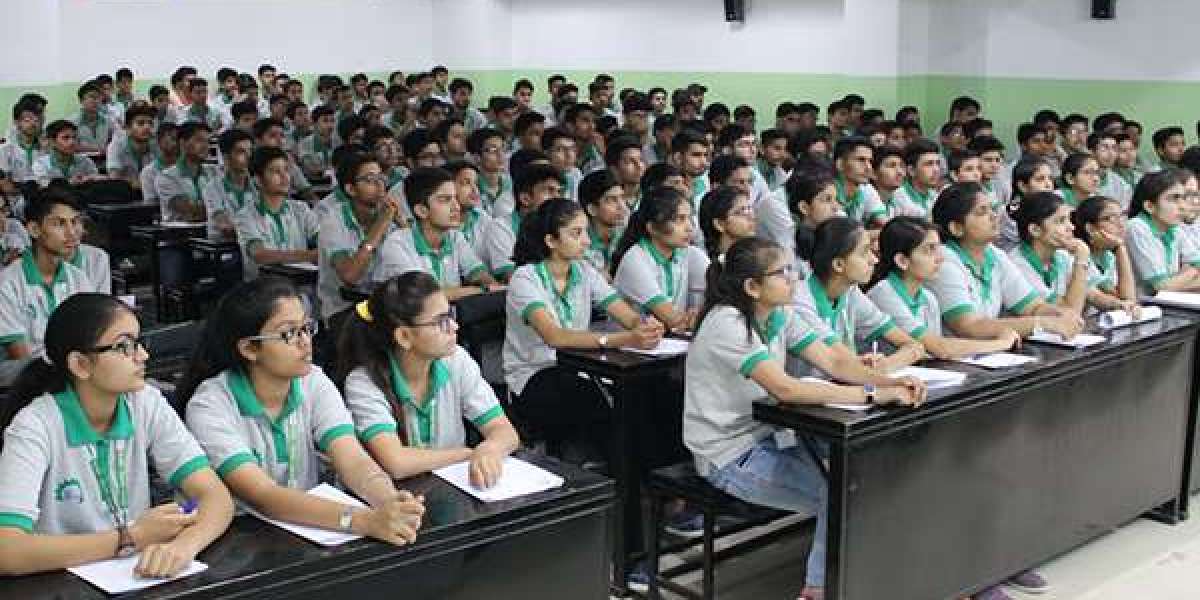 Best NEET Coaching in Rajasthan: Which Institutes Offer the Best Digital Resources?