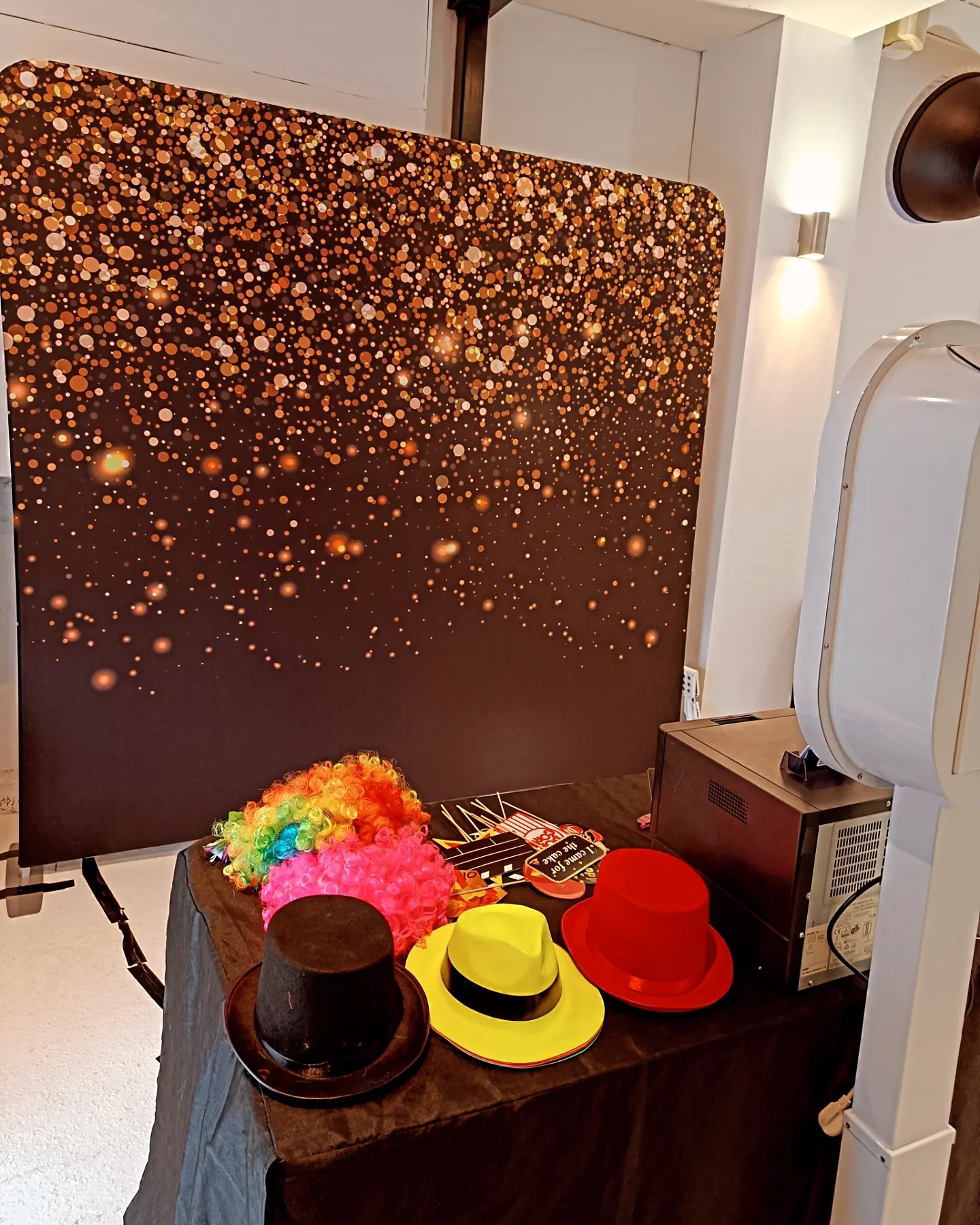 Party Photo Booth Hire Melbourne | CrazyBooth