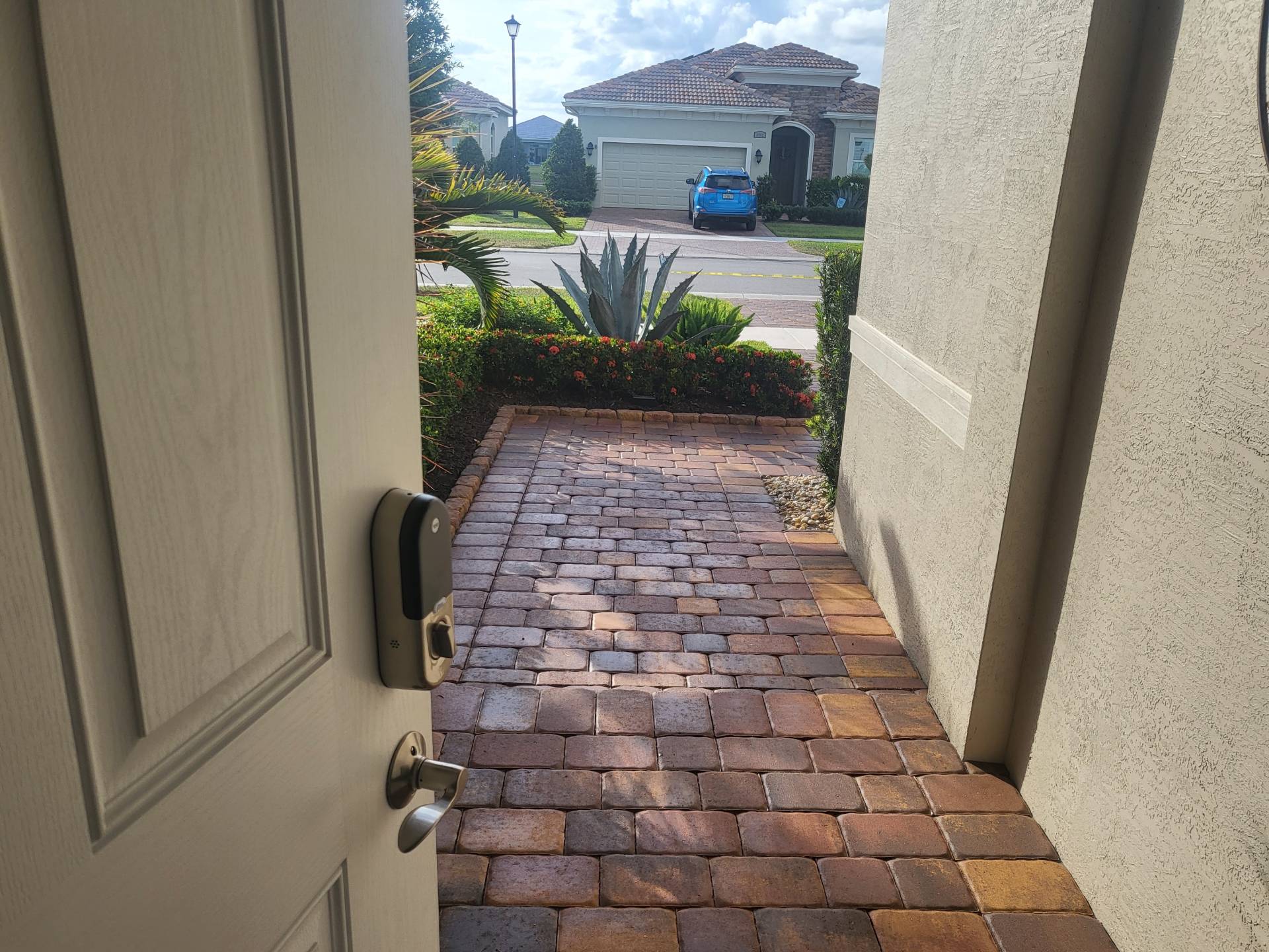 Find the Best Brick Cleaning and Sealing Service in Florida