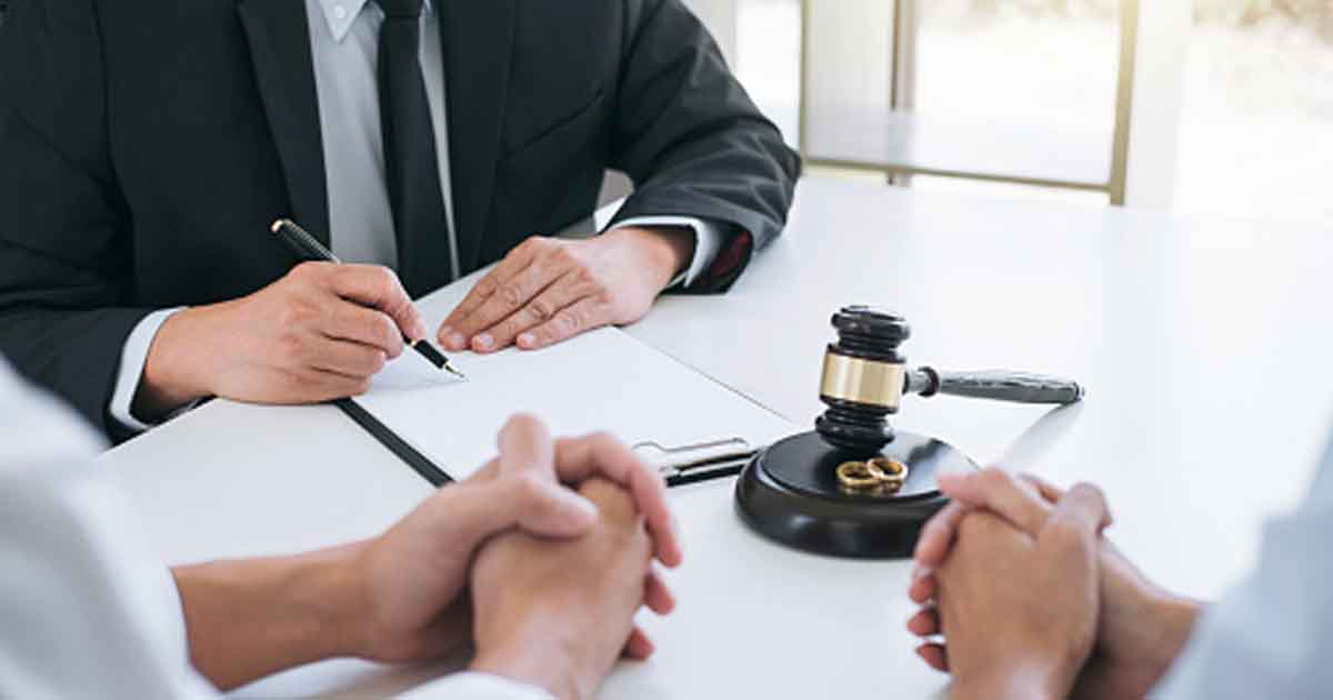 Divorce Lawyer | Divorce Lawyers In India | Vidhikarya