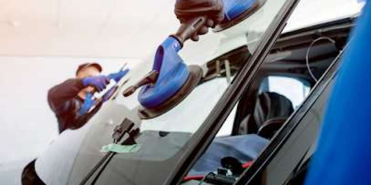 Your Local Experts for Windscreen Repairs Across Melbourne