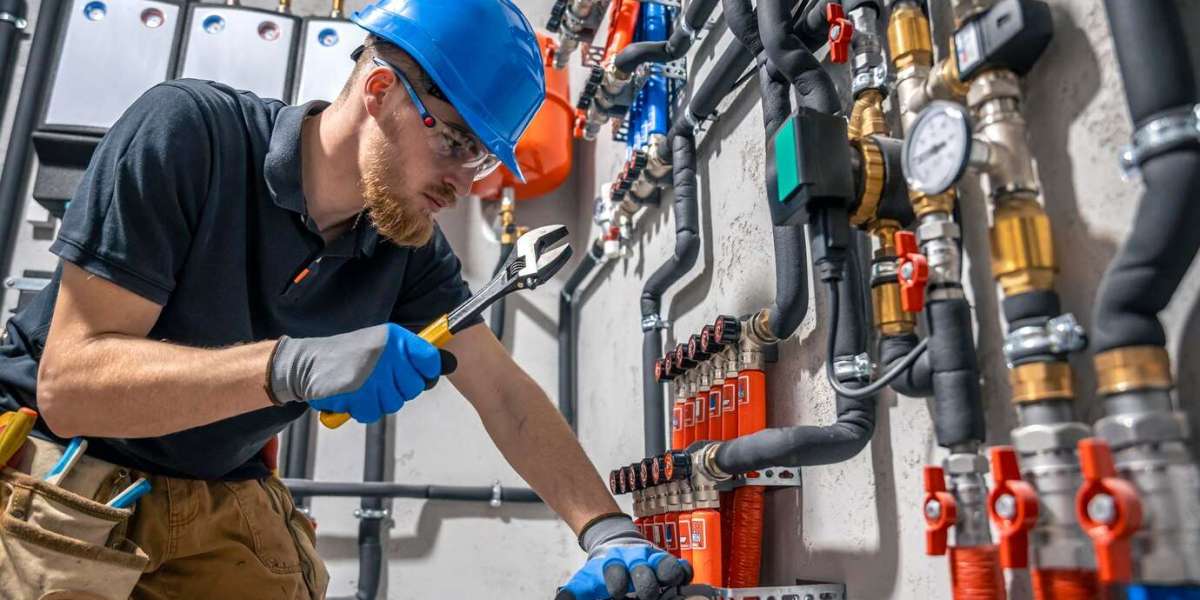 Why a Commercial Plumber is the Best Choice for Your Commercial Spaces?