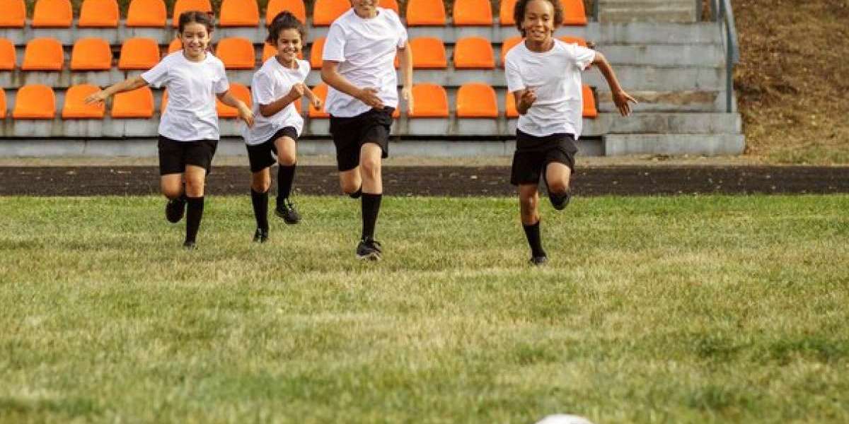 The Benefits of Enrolling in a Youth Development Soccer Academy