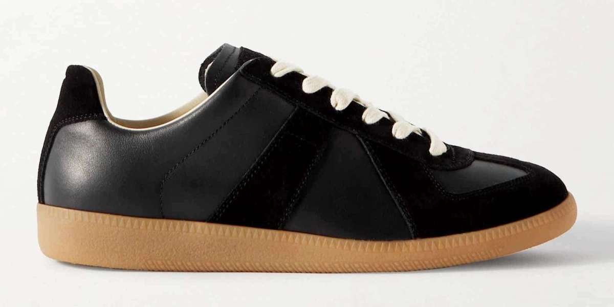 The Growing Market of Replica Shoes in Pakistan – A Smart Buy or a Risky Gamble?