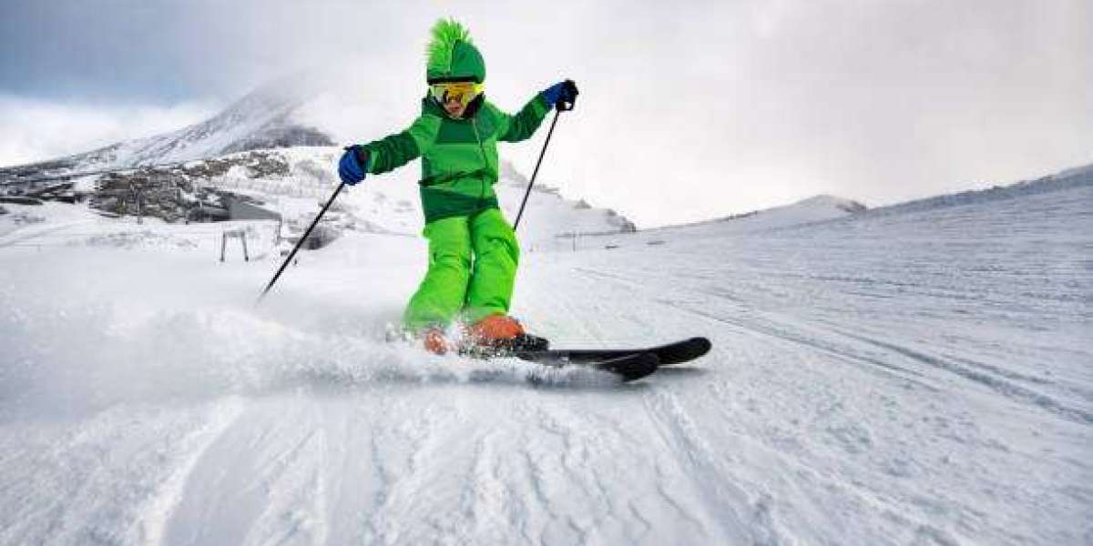 Affordable Ski and Snowboard Rentals Near Wolf Creek