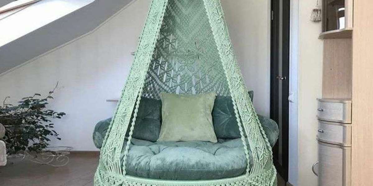 The Ultimate Guide to Choosing a Wooden Swing Chair for Your Home