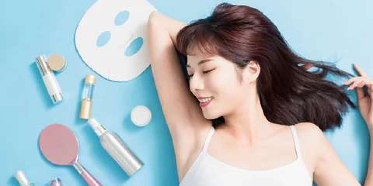 Japanese vs Korean Skincare Routine