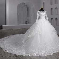 The Ultimate Guide to Wedding Dress Shopping in Vegas