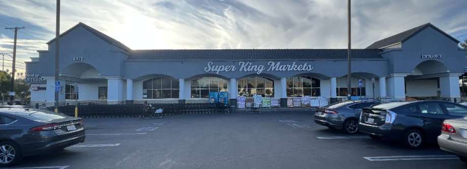 Super King Market Cover Image
