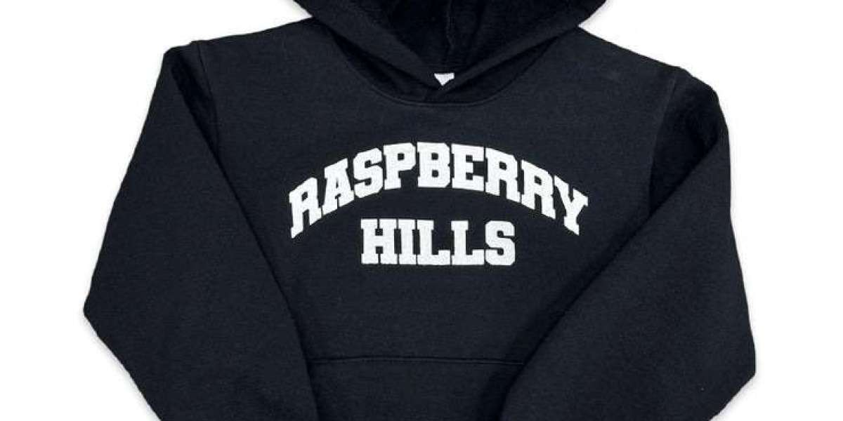 Welcome to Raspberry Hills: Where Nature Breathes and Time Slows