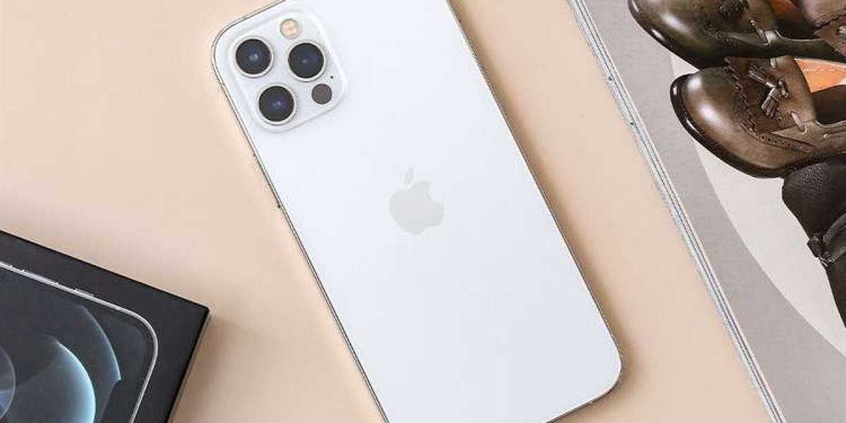 Phone 12 Pro Cũ Bị Trầy Xước Có Ảnh Hưởng Gì Không? Giải Đáp Chi Tiết