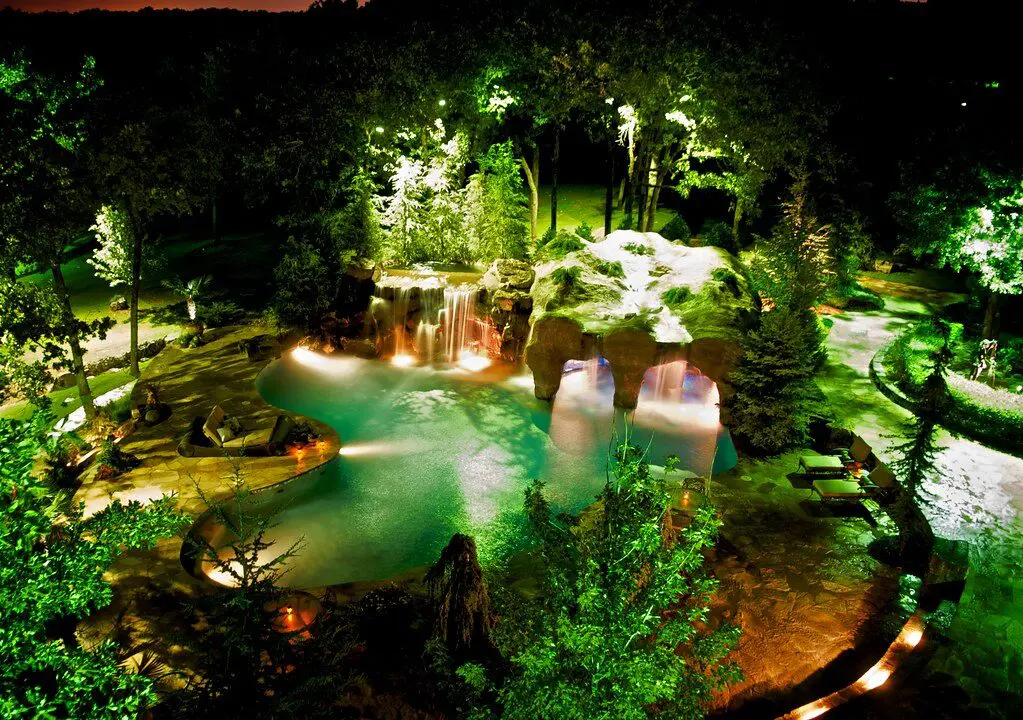 Garden Lights | Outdoor Lights IN dubai | Arabianzone