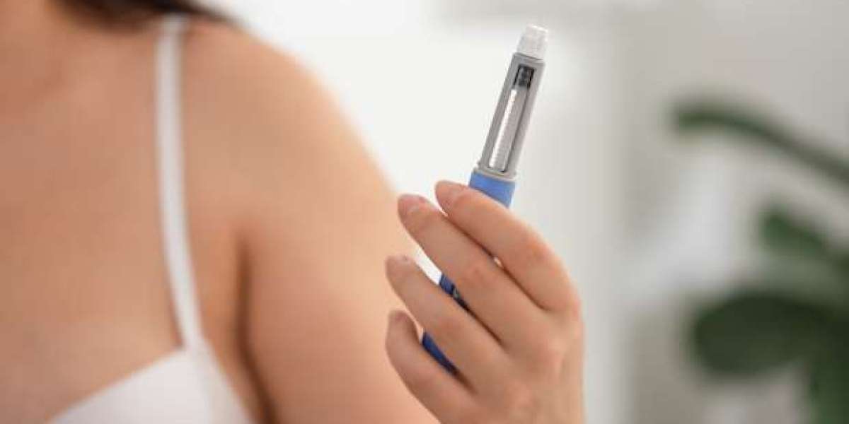 Why Weight Loss Injections Are the Biggest Trend in 2025
