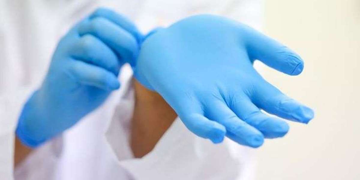 Hand protection in healthcare- Importance of disposable and hygiene gloves.