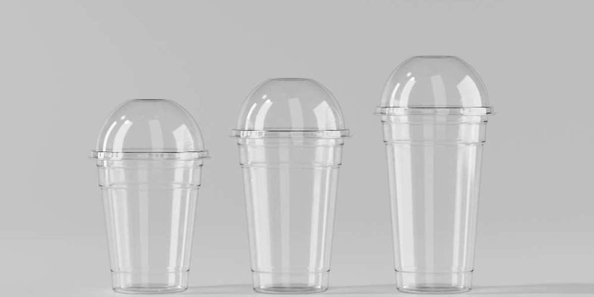 Disposable Plastic Cups with Lids: The Ultimate On-the-Go Solution