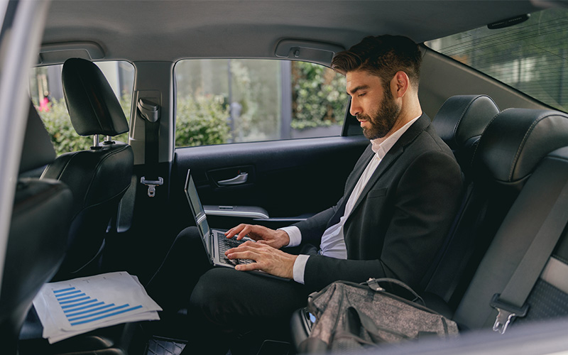 Corporate Taxi Service - Airport Transfer Taxi - Melbourne Airport