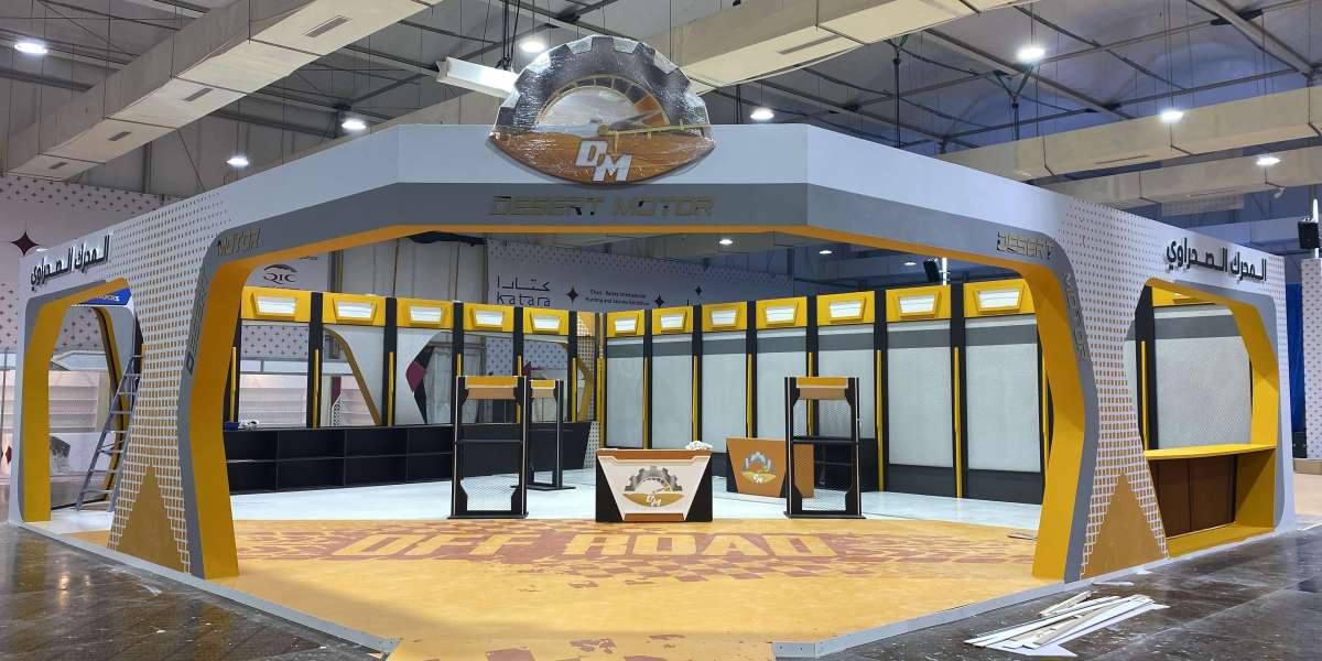 "Technology Meets Creativity: How the Top Exhibition Company in Qatar Uses AR/VR in Booth Design"