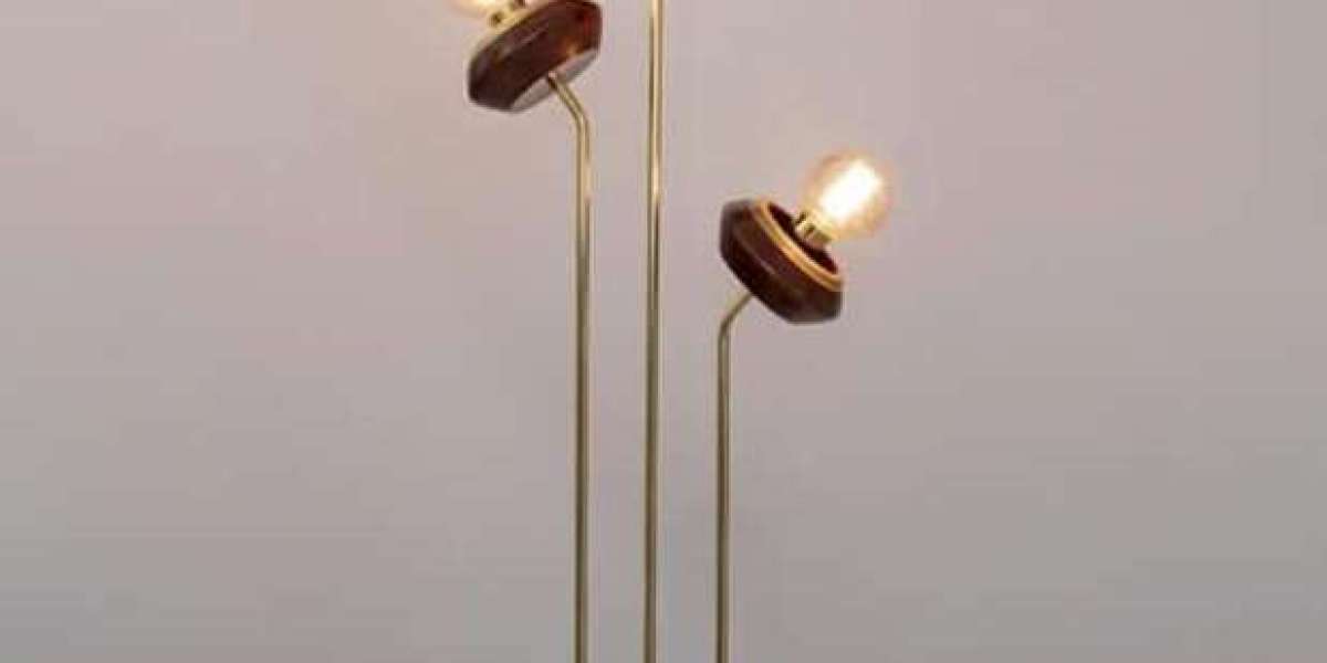 Why the Bubble Pendant Is the Must-Have Jewelry Trend of 2025