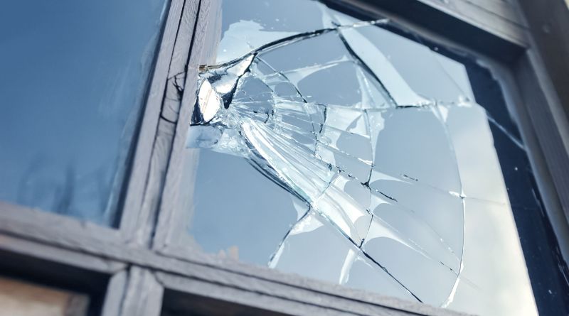 Broken Windows? Here's What Every Philadelphia Resident Should Know About Glass Replacement - Look What Mom Found