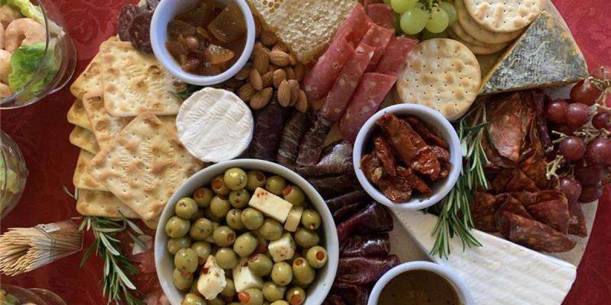 How Does Yummy Yum Source Ingredients for Its Deli Meats?